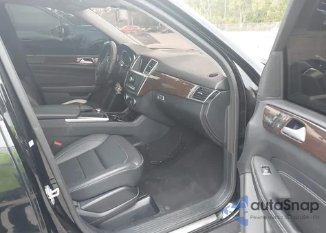 2013 Mercedes-Benz Ml 350 z USA, uszkodzony, nr VIN 4JGDA5JB3DA228078